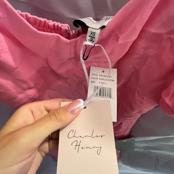 Dress - Picture 6 of 6